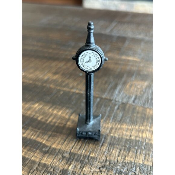 Vintage Dept 56 Town Clock For Christmas Village - Picture 1 of 3